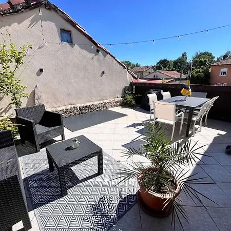 No 10 Vic Fezensac Feriehus